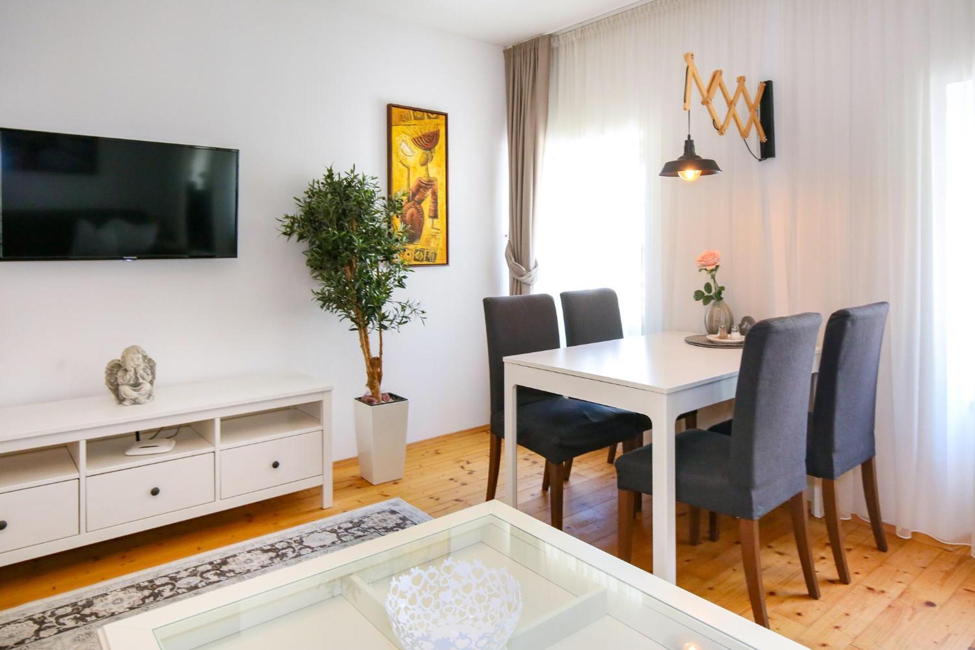 Apartmany Mudra Sova บันสกา ชีอาว์นีซา ภายนอก รูปภาพ